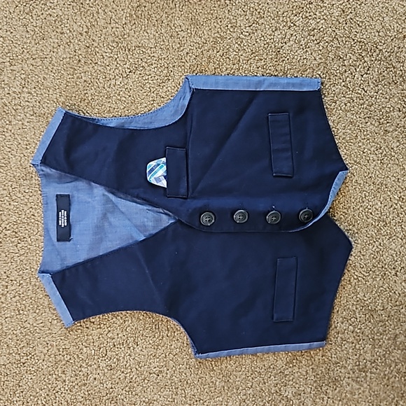 Set of 3 toddler vests - Picture 5 of 9